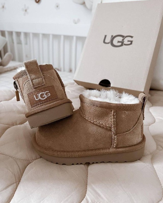 Ugg Kids Boots 👼🏻❄️