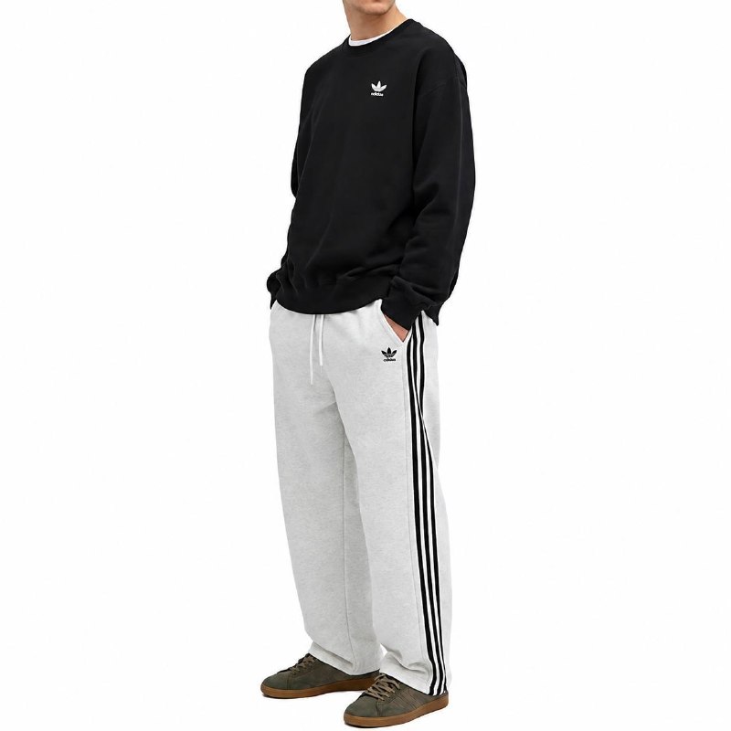 ADIDAS (complete tracksuit) —-> €34 💎