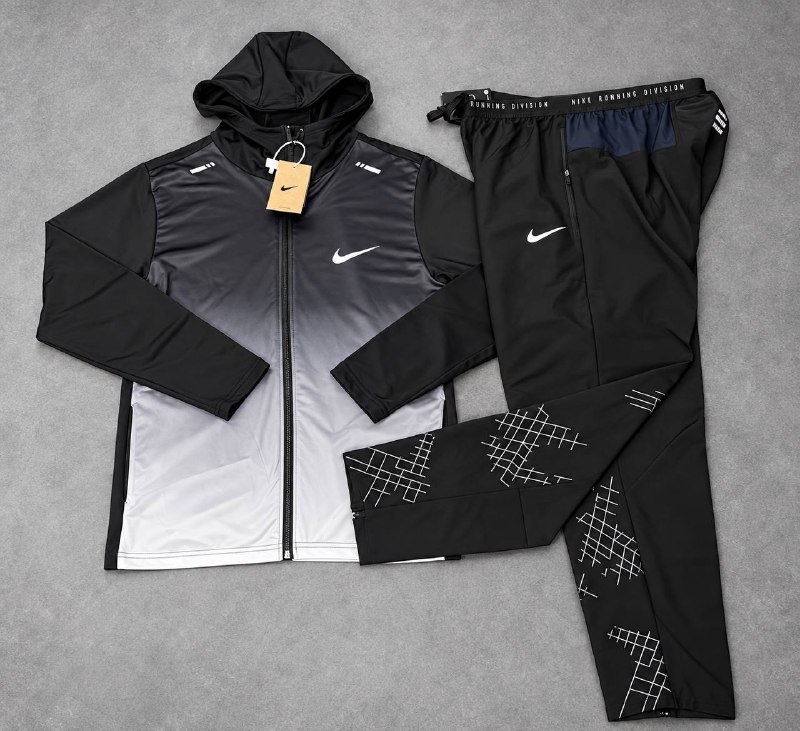 NIKE (complete tracksuit) —-> €49 💎