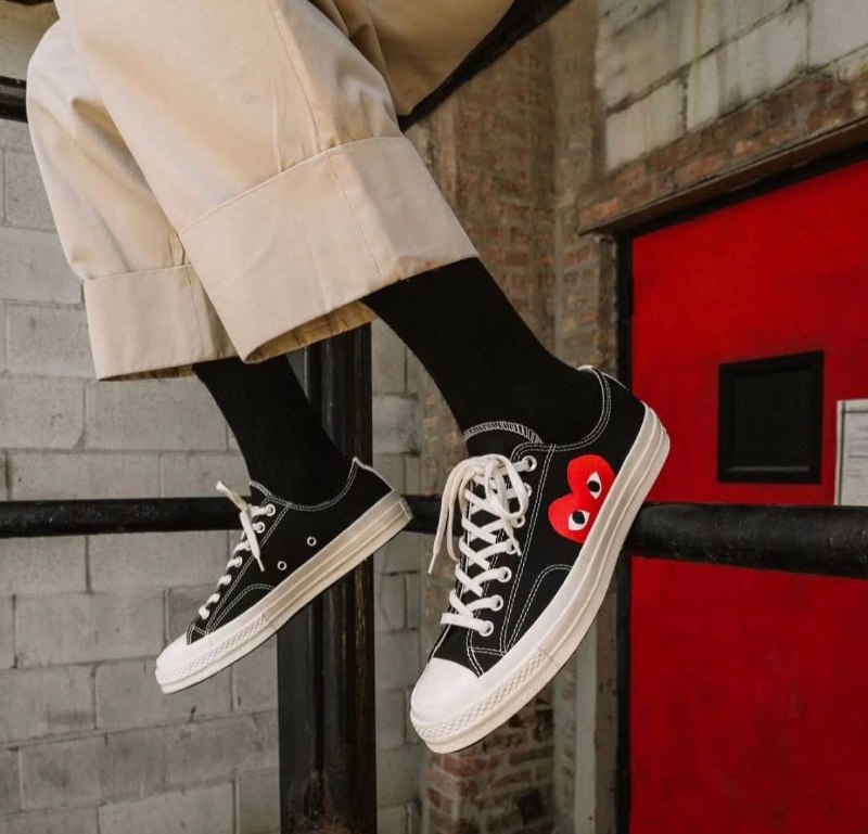 CONVERSE x COMME DES GARÇONS — €30 💎