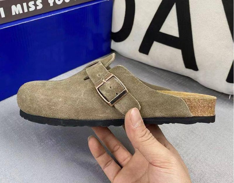 BIRKENSTOCK —-> €22 💎