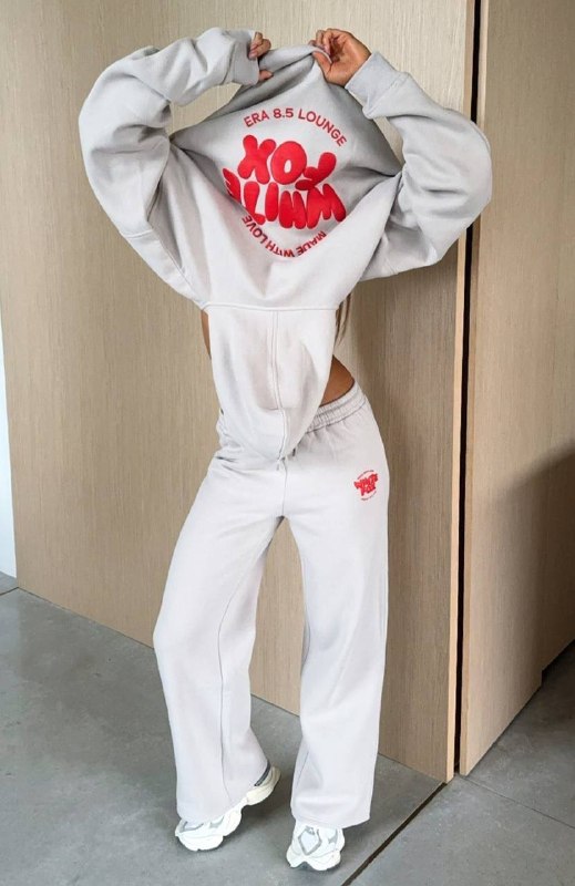 WHlTE F0X Tracksuit