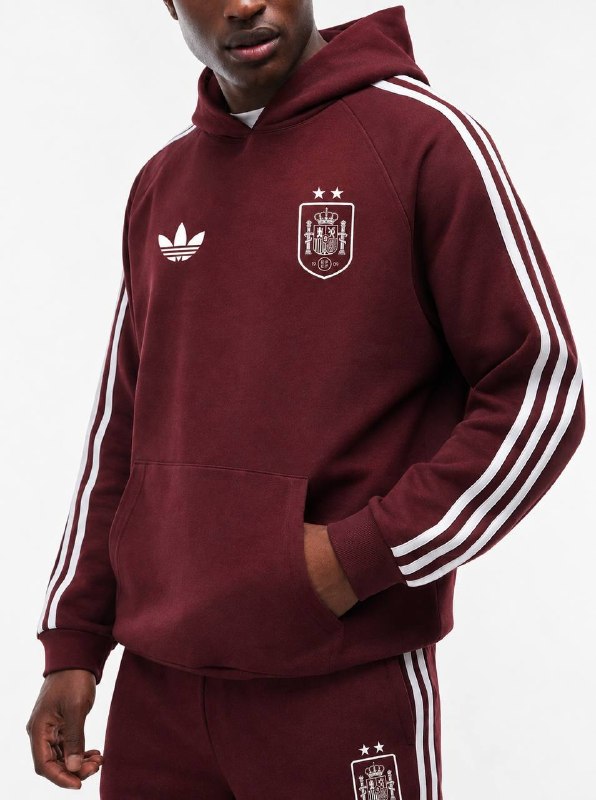 ADIDAS Spain (complete tracksuit) —-> €21 €23 💎
