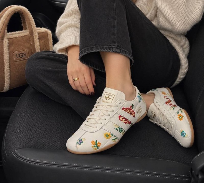 👟 adidas 🖤🤍