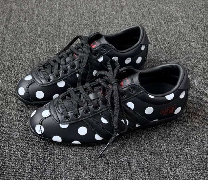 ADIDAS "Anfu" —-> €26 💎