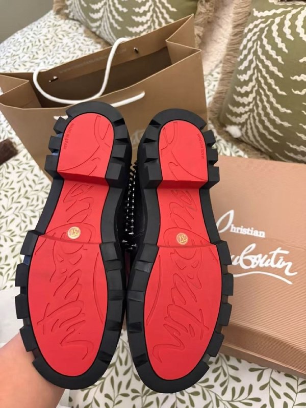 👢 Christian Louboution Boots