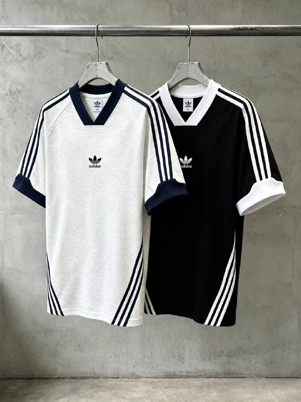 ADIDAS —-> €18 💎