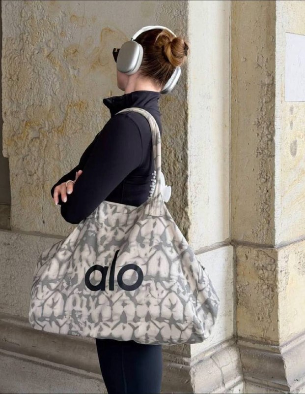 AIo