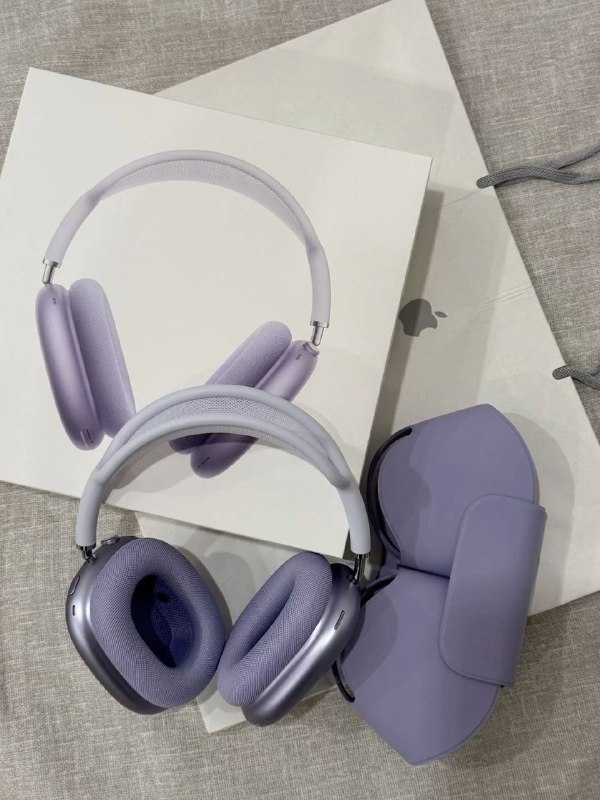 Apple AirPods Max headphones