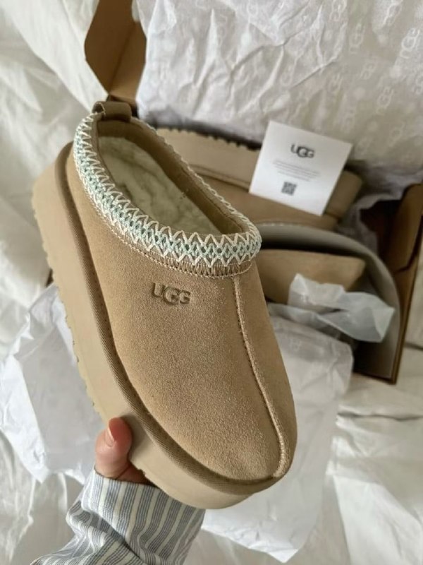 Ugg Tazz