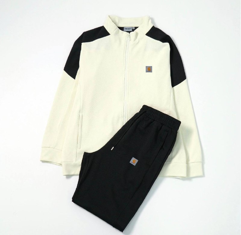 CARHARTT (set) —-> €42 💎