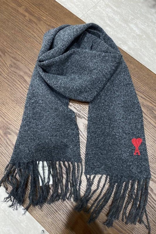 AMl scarf