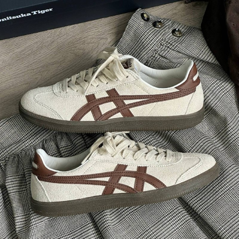 ONITSUKA TIGER — €24 💎