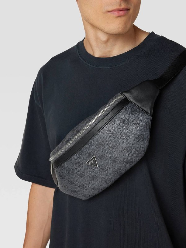 GUESS (fanny pack) — €19 💎