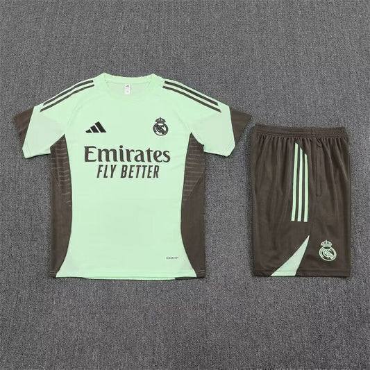 ADIDAS R Madrid 2026 Training (set) — €18 💎