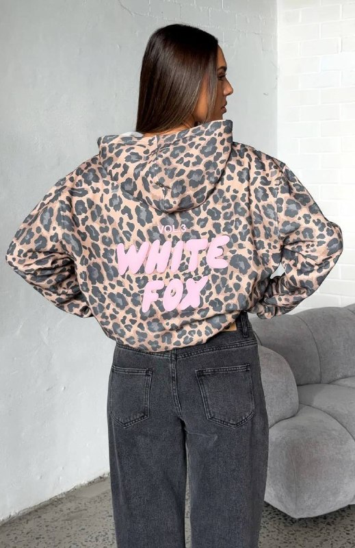 WHlTE F0X 🐆