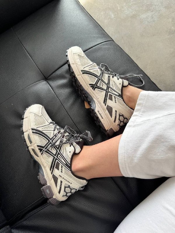 ASICS Gel-Kahana beige trainers