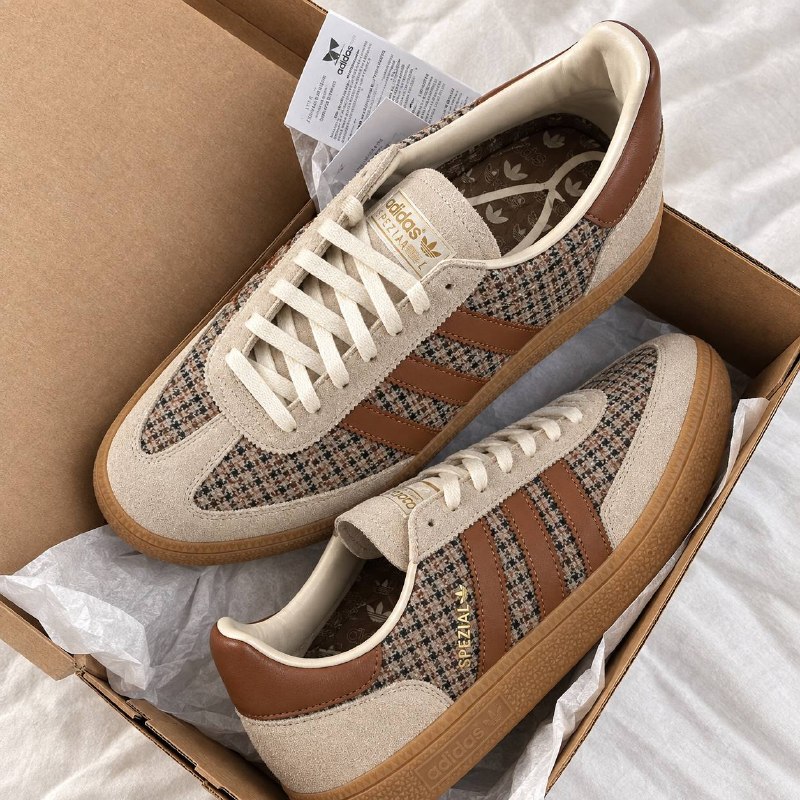 ADIDAS "Spezial"