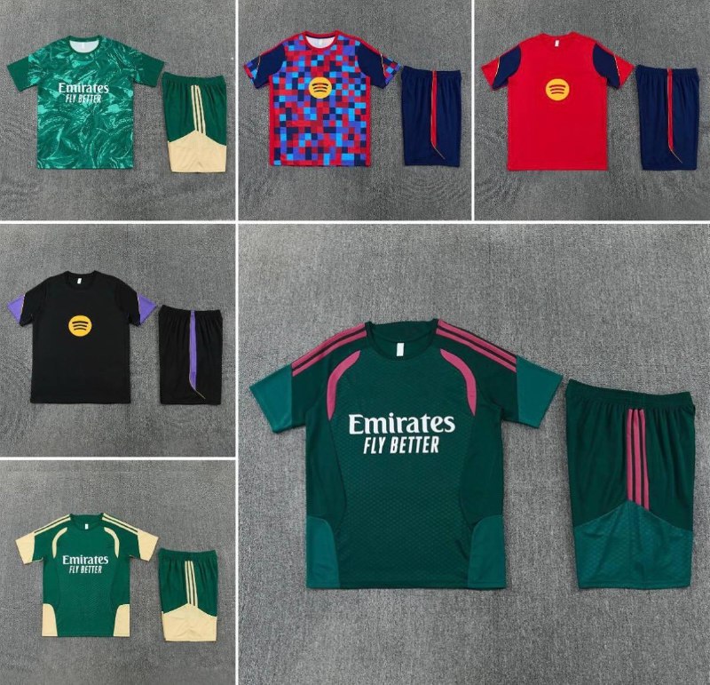 π« New football t-shirts
