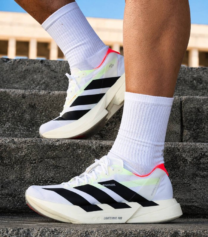 ADIDAS "Adizero Adios Pro 4" —-> €26 💎