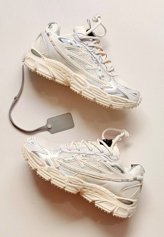 OFF WHITE —-> €38 💎