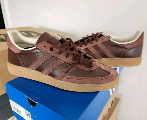 ADIDAS Spezial —-> €24 💎