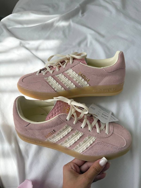 adidas Gazelle Shoes