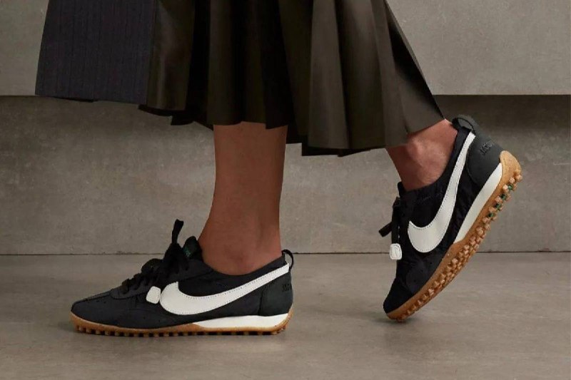 NIKE Moon x J4cquemus —-> €40 💎