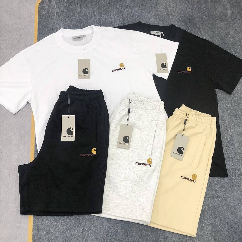 CARHARTT (embroidered set) —-> €20 💎