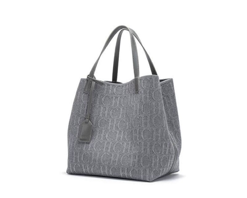 CAROLINA HERRERA —-> €34 💎