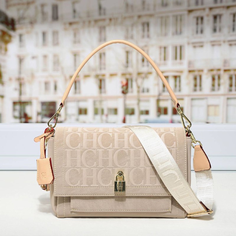 CAROLINA HERRERA —-> €37 💎
