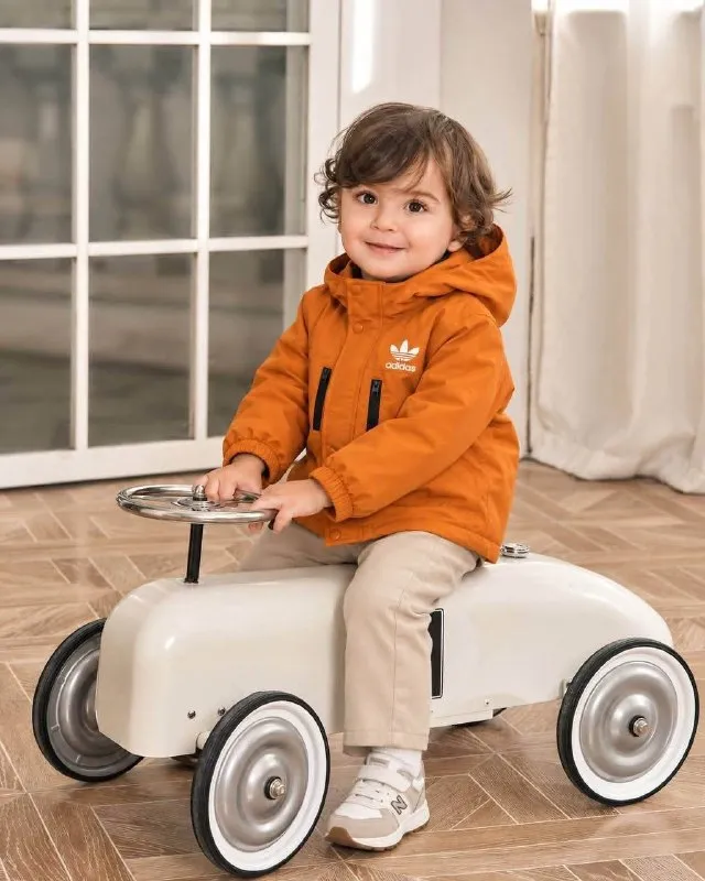🧥 Kids adidas coat
