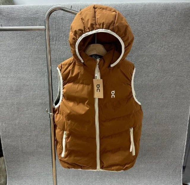 On Cloud brown puffer waistcoat