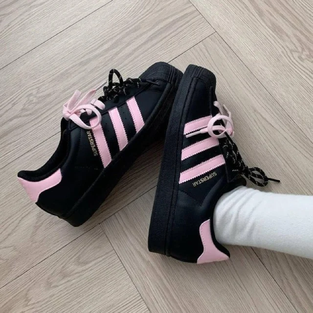 Adidas Superstar