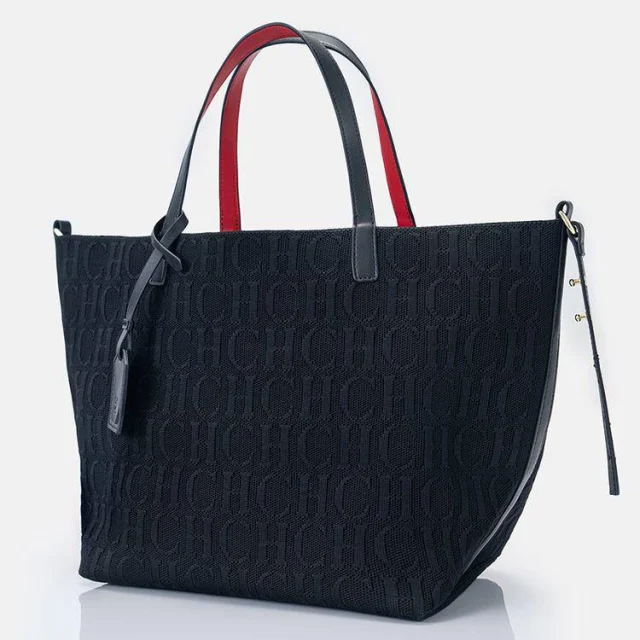 CAROLINA HERRERA —->