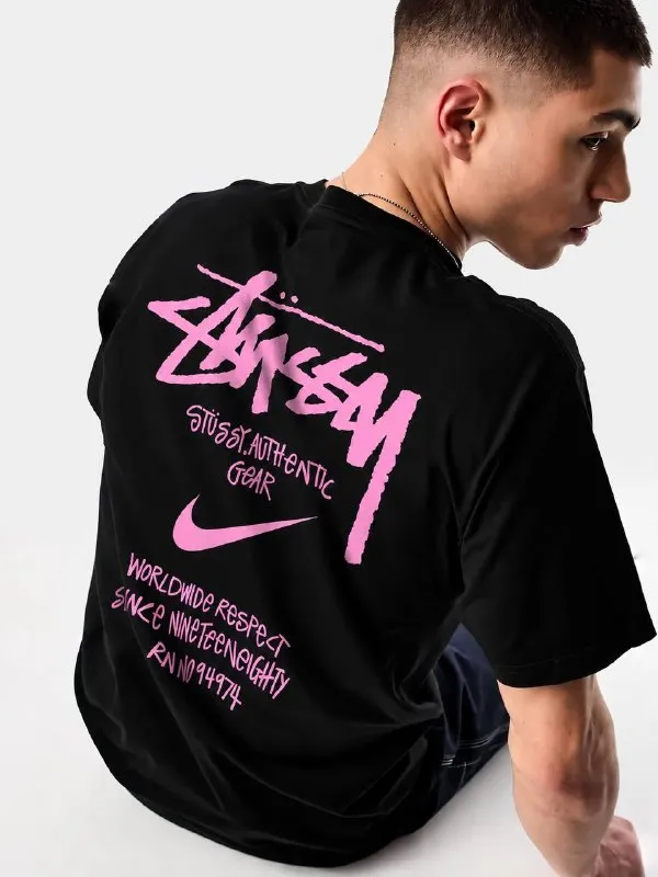 STUSSY —->