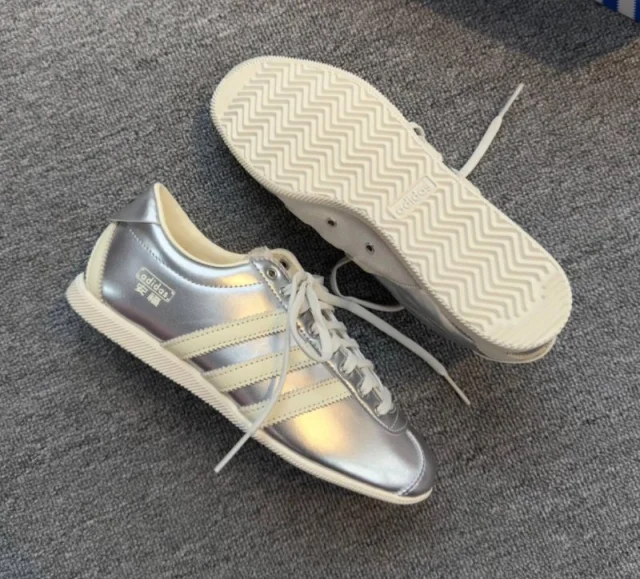 ADIDAS "Anfu" —->