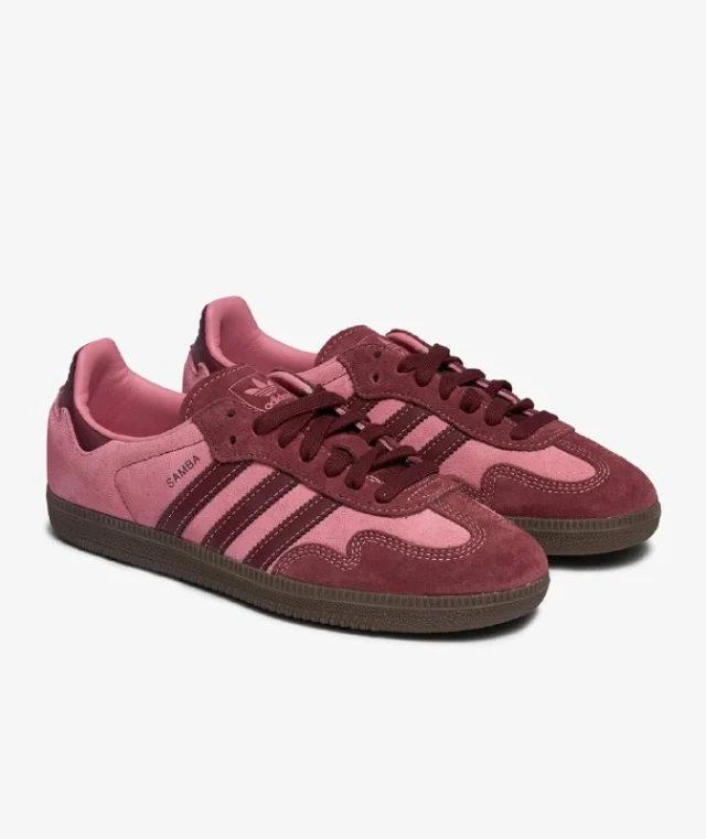 ADIDAS "Samba Wave" —->