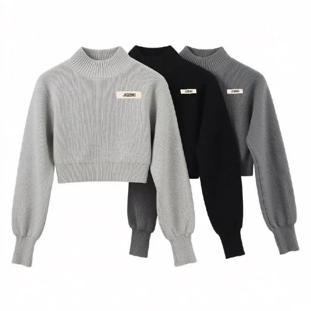 JACQUEMUS —->