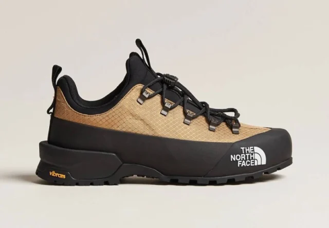 THE NORTH FACE "Glenclyffe" —->