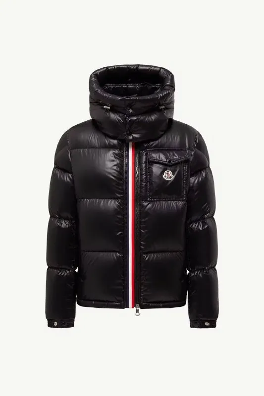 MONCLER —->